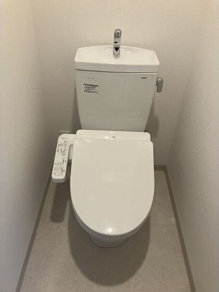 トイレ　同じシリーズの部屋写真となります。