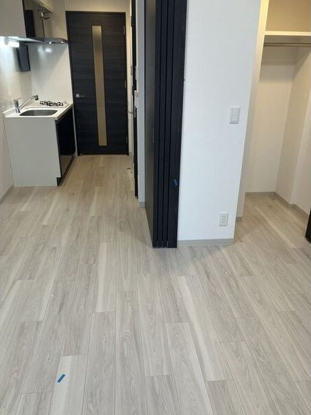 居室・リビング　同じシリーズの部屋写真となります。