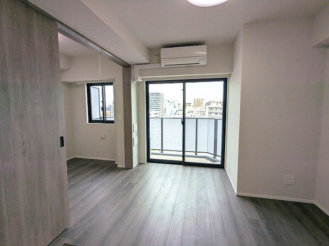 その他部屋・スペース　インターネット無料 リビングにエアコン付、全室照明付 フロア