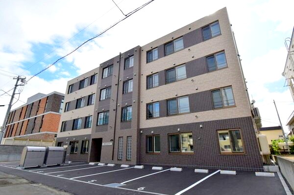 建物外観　☆物件名【ペシェ東札幌】とお伝え下さい！