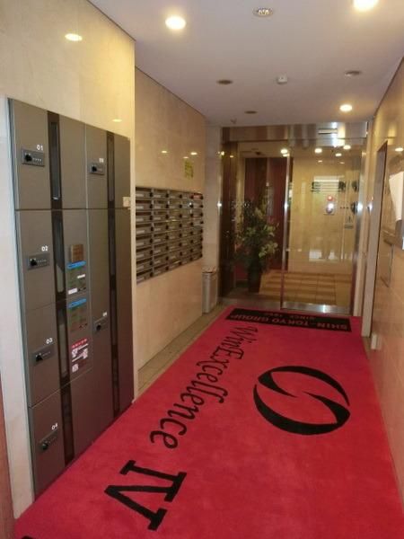 エントランス　お部屋へのエントランス