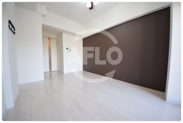 居室・リビング　Luxe今里II　洋室