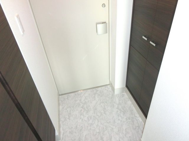 玄関　室内・室内設備