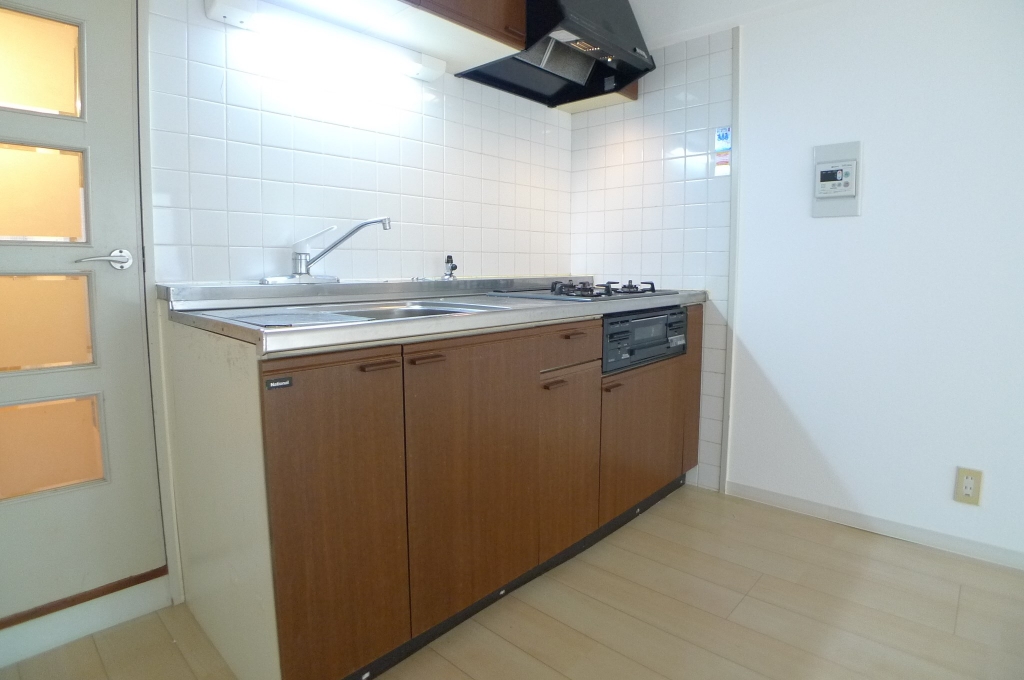 キッチン　写真は202