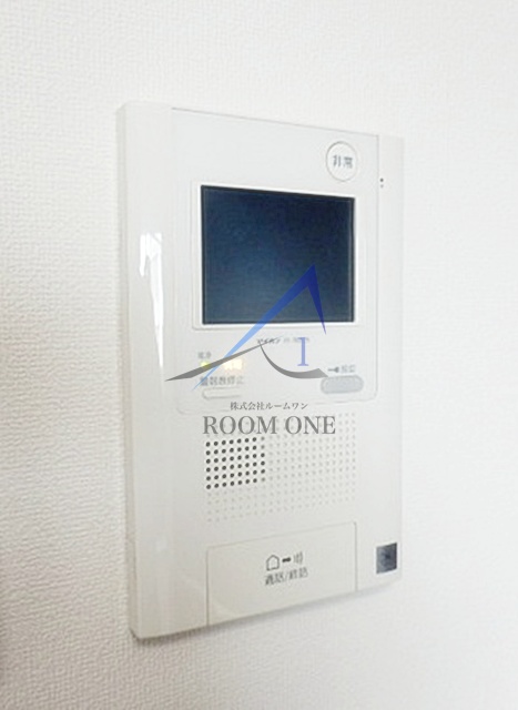 セキュリティ　モニター付きインターホンです。