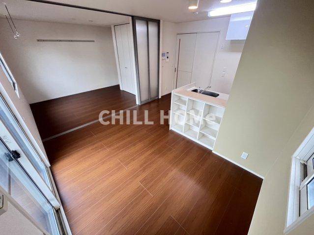 エントランス　当社、チルホームのHPもご覧ください(^^)/物件情報多数♪