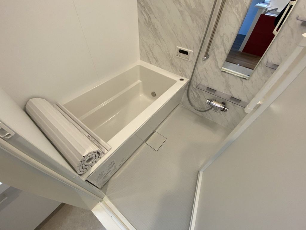バス・シャワールーム　バス
