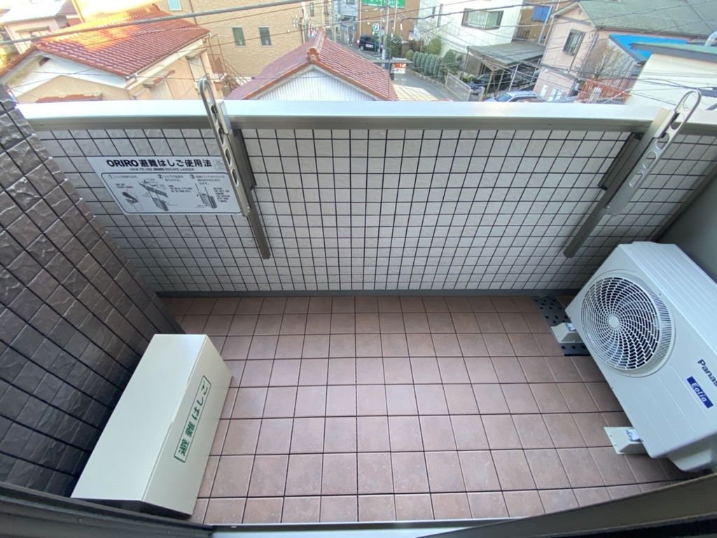 バルコニー　バルコニー