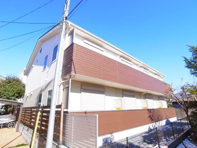 建物外観　♪エントランス側から見て♪