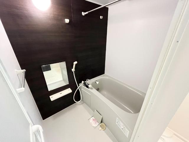 バス・シャワールーム　バス（イメージ）
