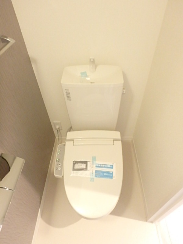 トイレ　図面と現状に相違がある場合には現状を優先