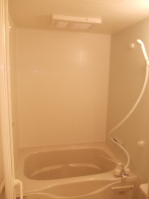 バス・シャワールーム　写真は101号室です（参考）