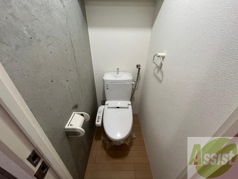 トイレ　トイレです。ウォシュレット付を探している方、おすすめです。