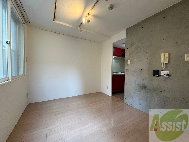 その他部屋・スペース　寝室です！白を基調としていてお部屋全体が明るいですね！