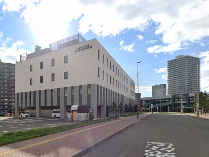 病院　医療法人社団我汝会さっぽろ病院（病院）まで810m