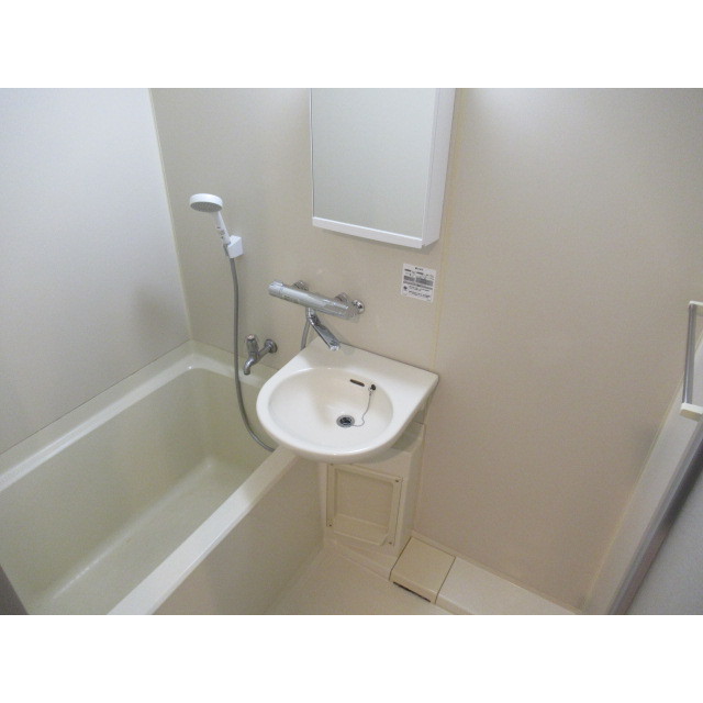 バス・シャワールーム　浴室