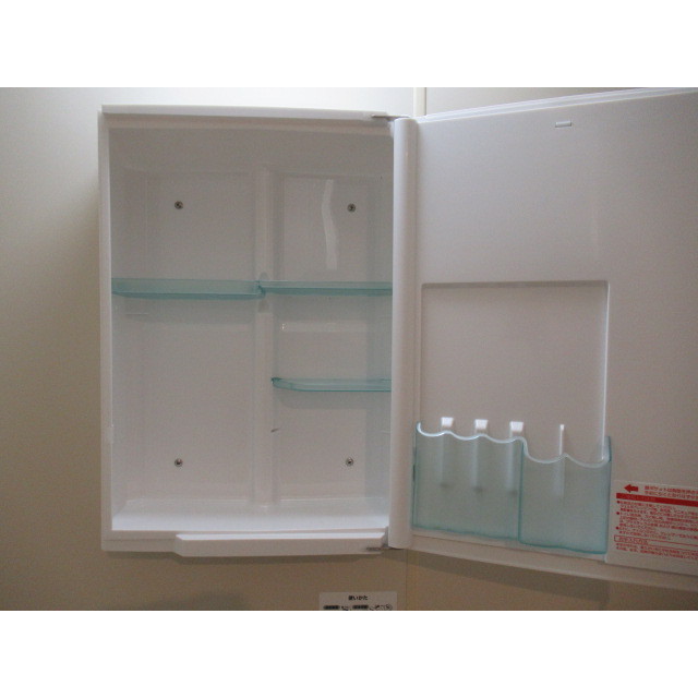 バス・シャワールーム　浴室キャビネット