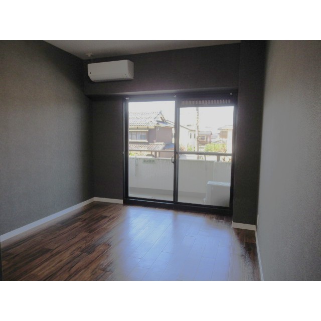 居室・リビング　洋室