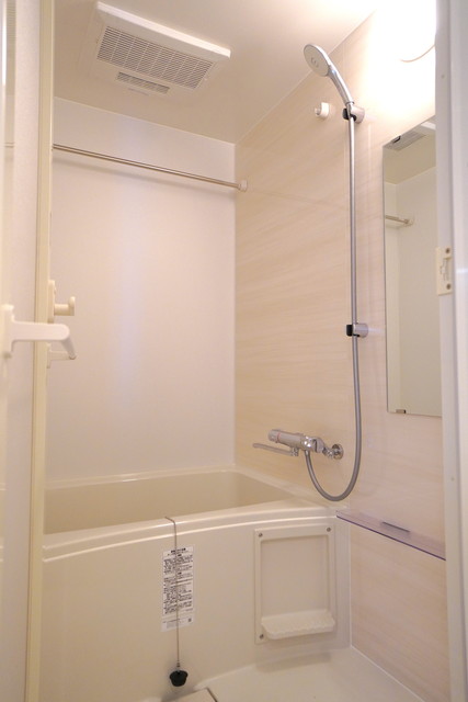バス・シャワールーム　※写真は同タイプ住戸です。