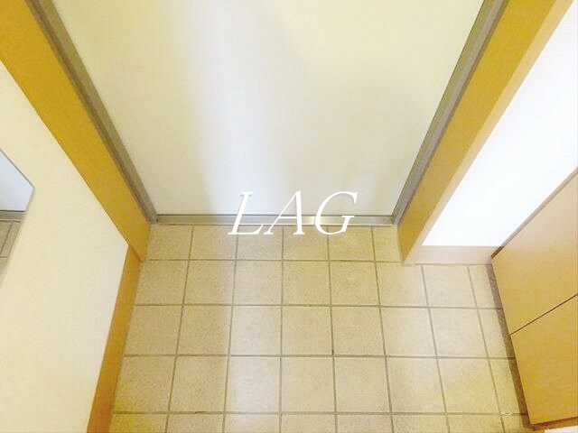 玄関　玄関です。