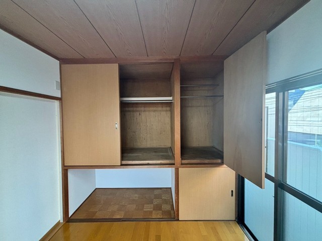 中央松屋ビルの内装写真