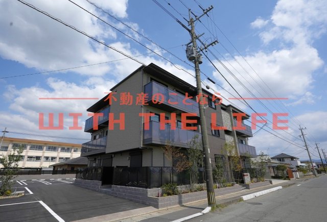 建物外観　外観は落ち着いています