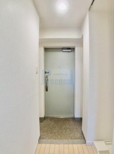 玄関　広々とした玄関部分