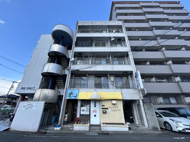 建物外観　ショッピングセンター