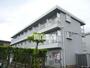 建物外観　落ち着いた雰囲気の住宅街に佇むマンション