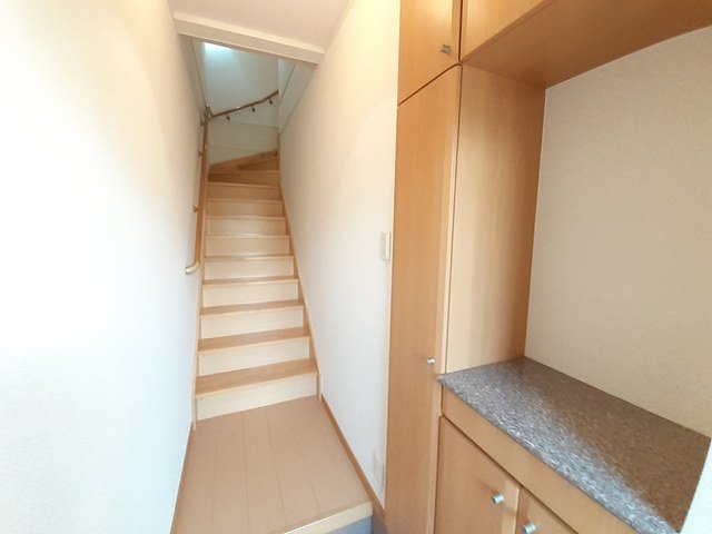 玄関　収納もある玄関です