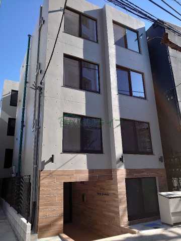 建物外観　ラターシュ白金