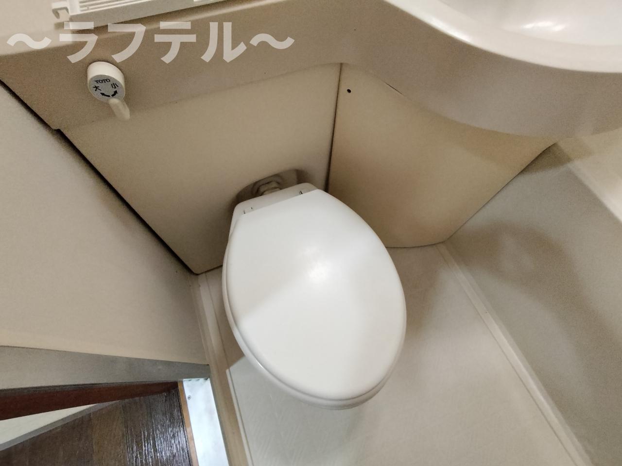 トイレ　別部屋イメージ写真