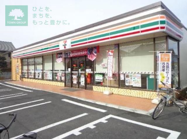 コンビニ　セブンイレブン江戸川北小岩7丁目店（コンビニ）まで210m