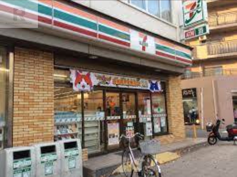 コンビニ　セブンイレブン 阪急岡町駅前店（コンビニ）まで221m