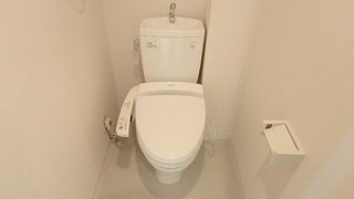 トイレ　★シャワートイレ★