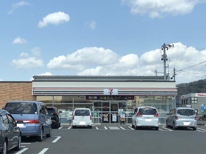 コンビニ　セブンイレブン柴田船岡中央3丁目店（コンビニ）まで600m