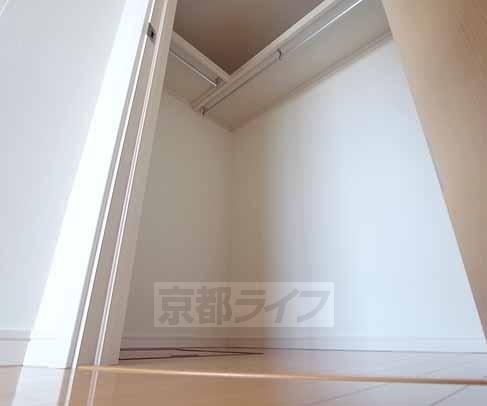 収納　ウォークインクローゼットです