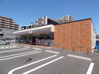 コンビニ　セブンイレブン　小倉錦ケ丘店（コンビニ）まで298m