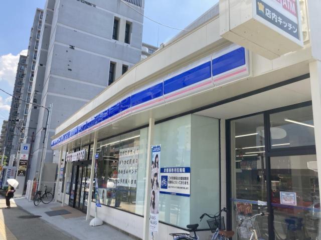 コンビニ　ローソン諸口三丁目店（コンビニ）まで476m