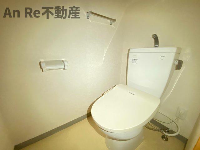 トイレ　別部屋イメージ写真