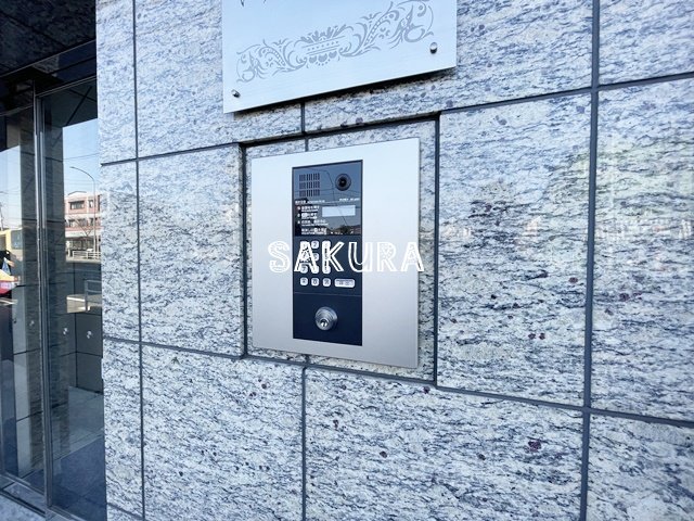 セキュリティ　安心のモニター付きオートロックです♪