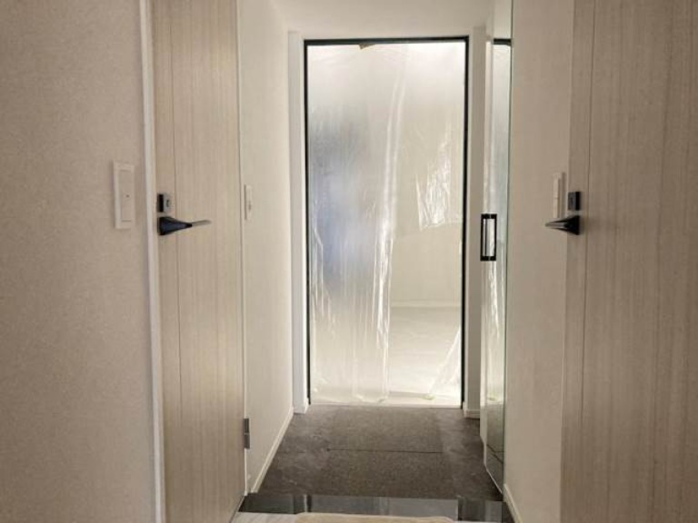 玄関　別号室