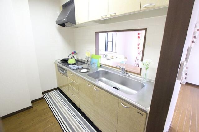 キッチン　※１０１号室募集時の写真です。