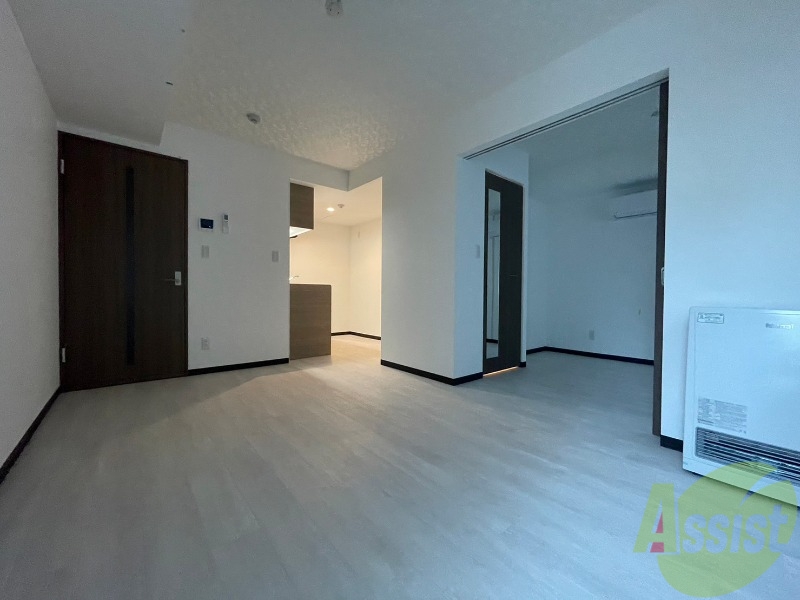 居室・リビング　広くてキレイなお部屋が広がっていて、充実した生活が送れそう。