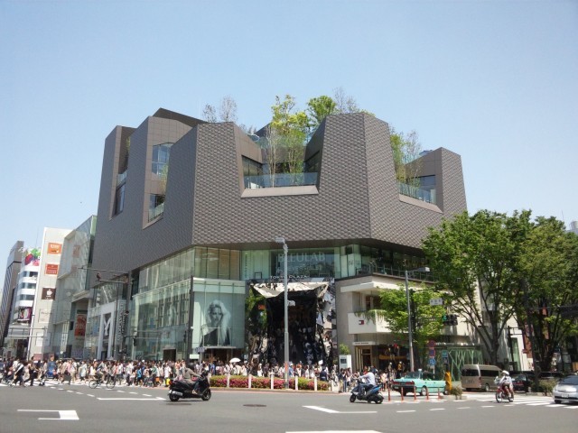 ホームセンター　ハンズビー東急プラザ表参道原宿店（ホームセンター）まで147m