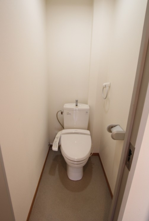 トイレ　※別部屋参考写真