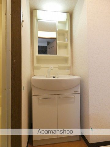 ＪＲ東海道本線 浜松駅 バス乗車時間：9分 最寄りバス停で下車 徒歩5分 4階建 築21年の内装写真