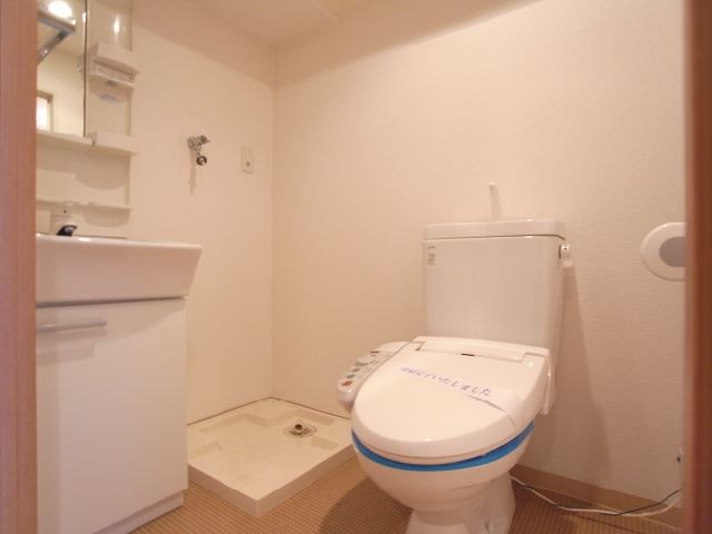 トイレ　ウォシュレット