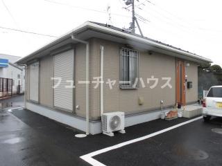建物外観　落ち着いた雰囲気の外観です
