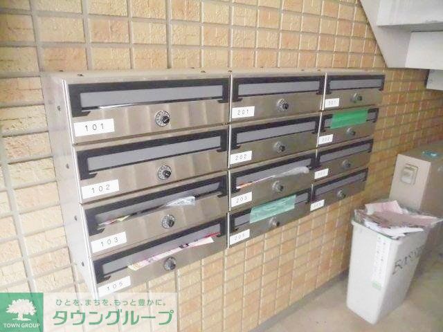 ロビー　集合ポストです